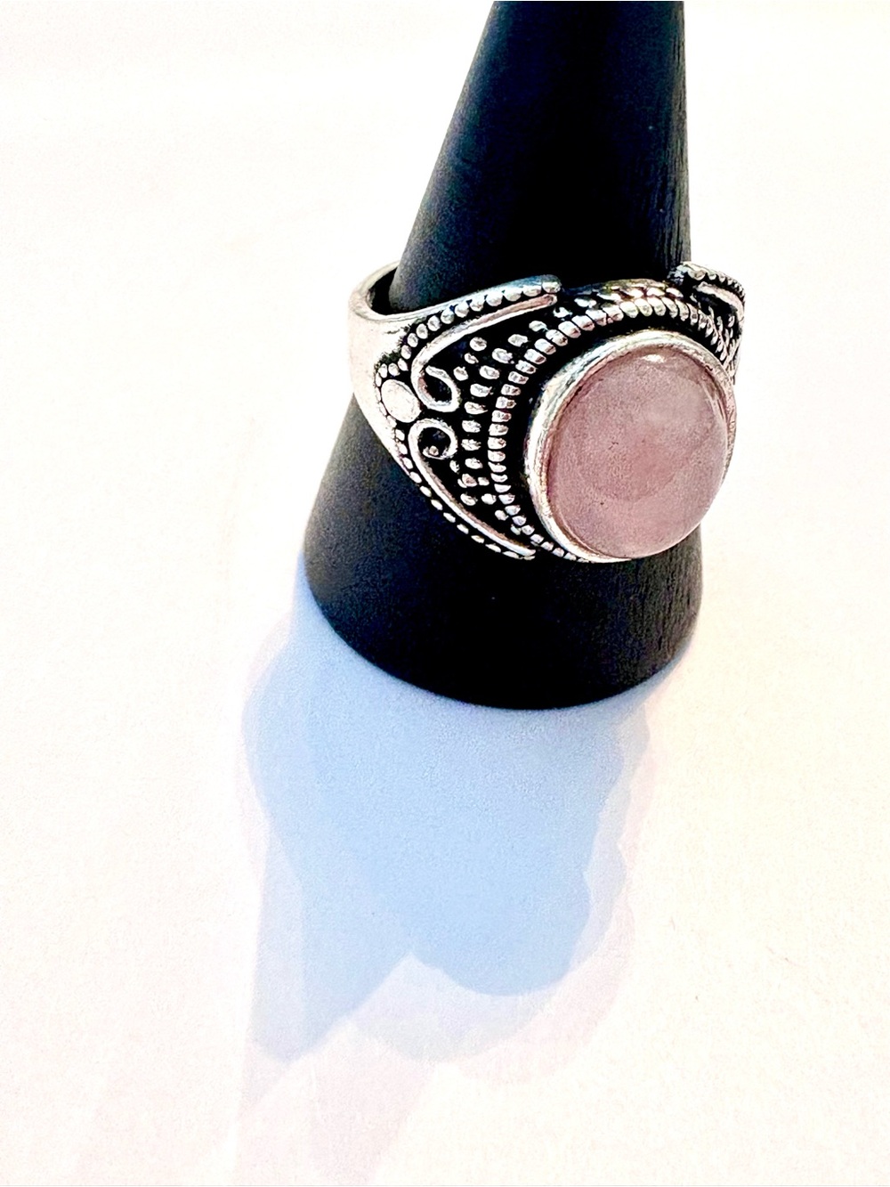 Beautiful design, 1/2 inch, 925 marked, Rose Quartz ring size 8 1/2